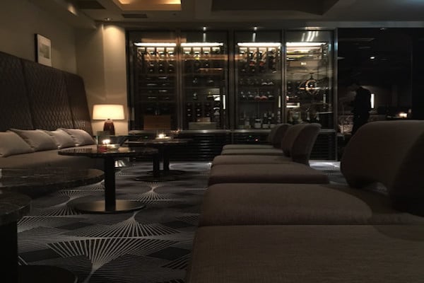 24loungeの店内写真